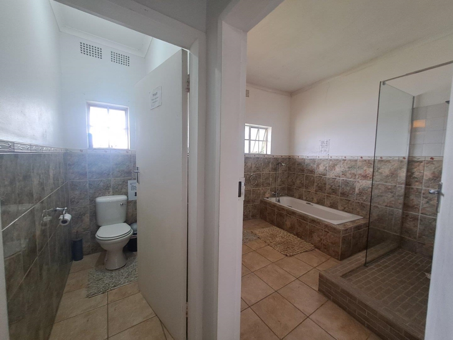 4 Bedroom Property for Sale in Jameson Park Gauteng