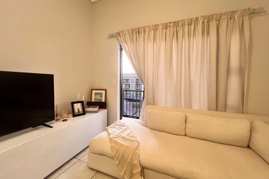 1 Bedroom Property for Sale in Zwartkoppies Gauteng