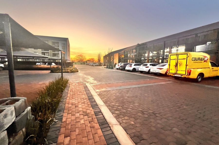 1 Bedroom Property for Sale in Zwartkoppies Gauteng