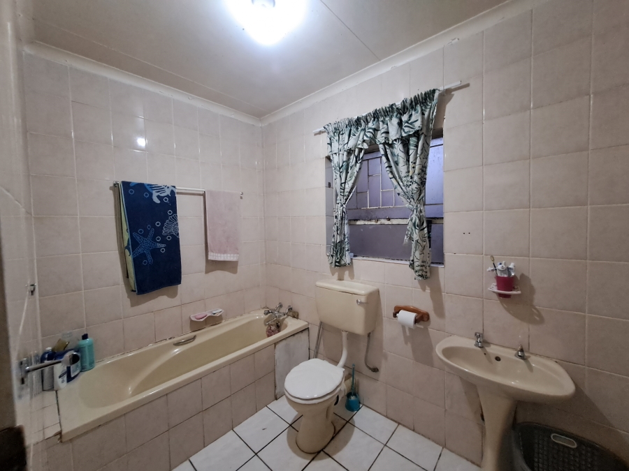 3 Bedroom Property for Sale in Rensburg Gauteng