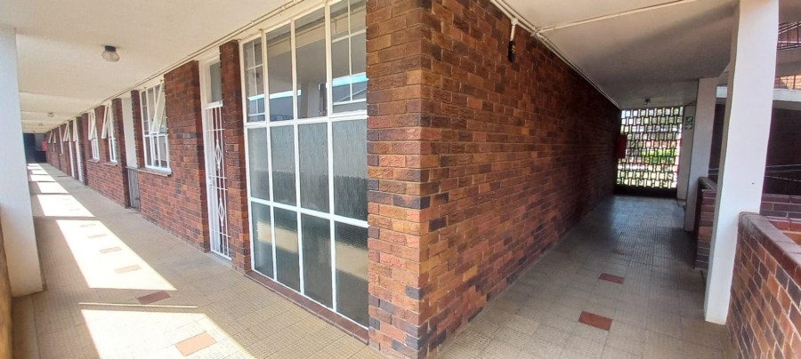 1 Bedroom Property for Sale in Blackheath Gauteng