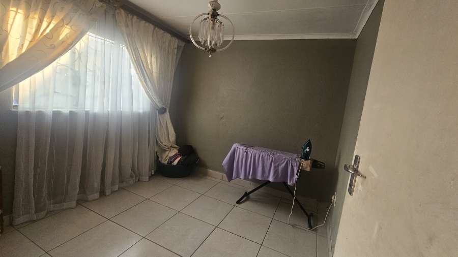 3 Bedroom Property for Sale in Daveyton Gauteng