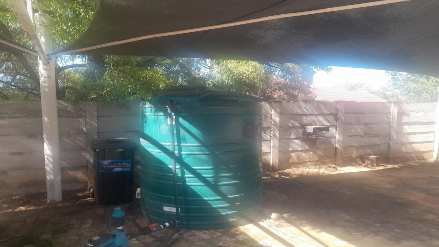 1 Bedroom Property for Sale in Vanderbijlpark SW 5 Gauteng