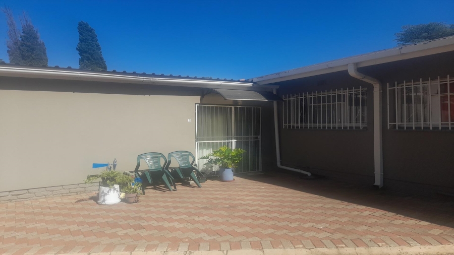 1 Bedroom Property for Sale in Vanderbijlpark SW 5 Gauteng