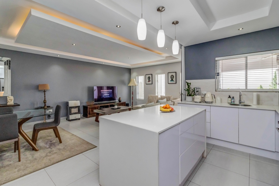 To Let 3 Bedroom Property for Rent in Craigavon Gauteng