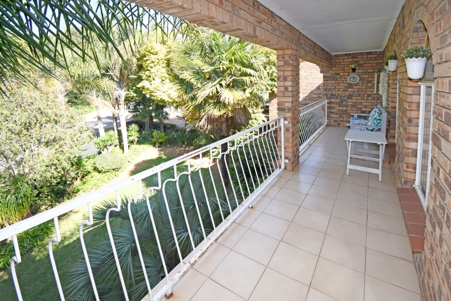 6 Bedroom Property for Sale in Northcliff Gauteng