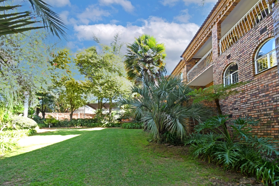 6 Bedroom Property for Sale in Northcliff Gauteng