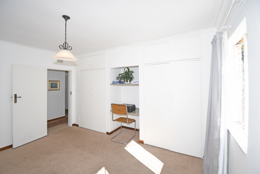 6 Bedroom Property for Sale in Northcliff Gauteng