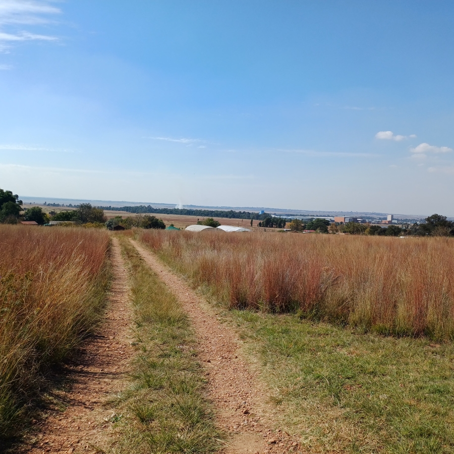 4 Bedroom Property for Sale in Nooitgedacht AH Gauteng