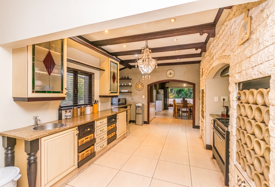 5 Bedroom Property for Sale in Chancliff A H Gauteng