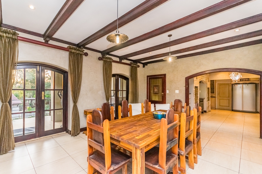 5 Bedroom Property for Sale in Chancliff A H Gauteng