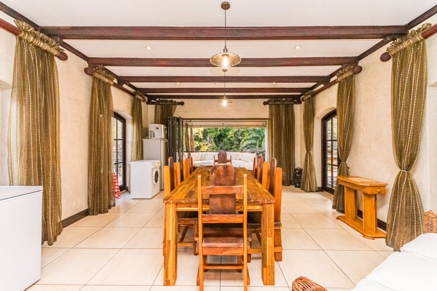 5 Bedroom Property for Sale in Chancliff A H Gauteng