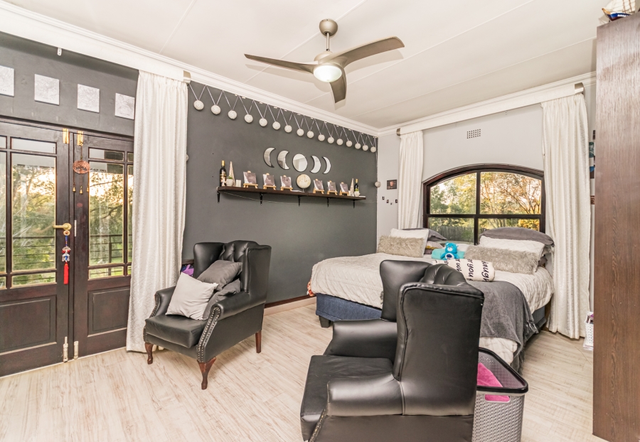 5 Bedroom Property for Sale in Chancliff A H Gauteng