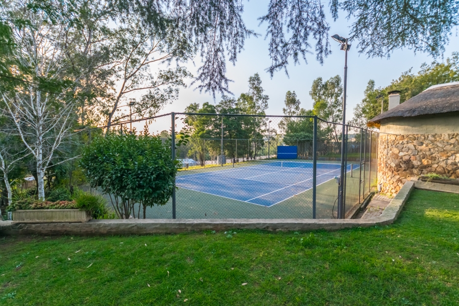 5 Bedroom Property for Sale in Chancliff A H Gauteng