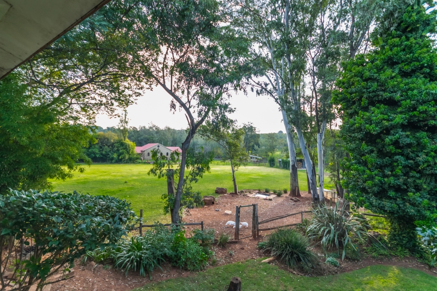 5 Bedroom Property for Sale in Chancliff A H Gauteng