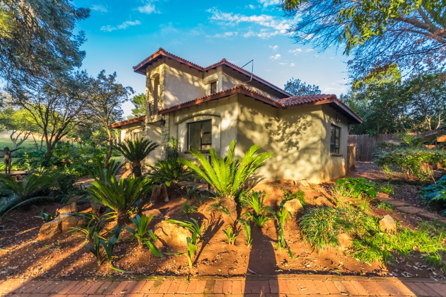 5 Bedroom Property for Sale in Chancliff A H Gauteng
