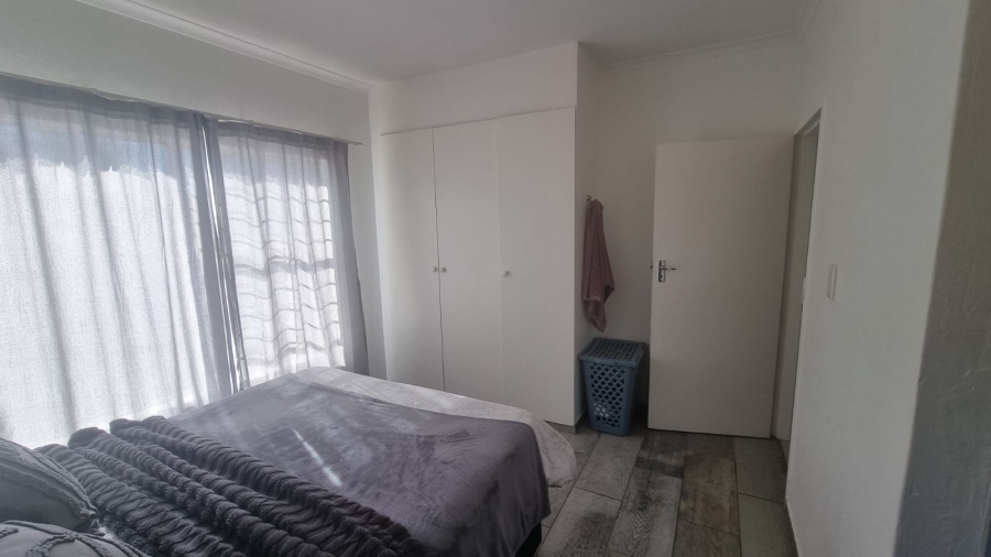 2 Bedroom Property for Sale in Allens Nek Gauteng
