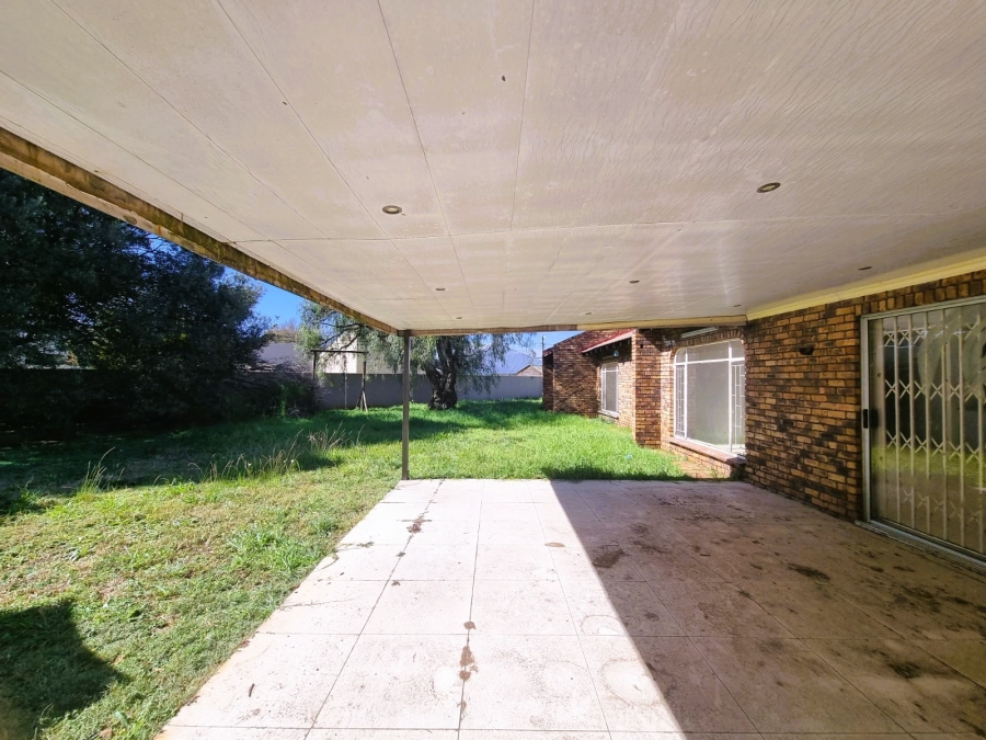 3 Bedroom Property for Sale in Arcon Park Gauteng