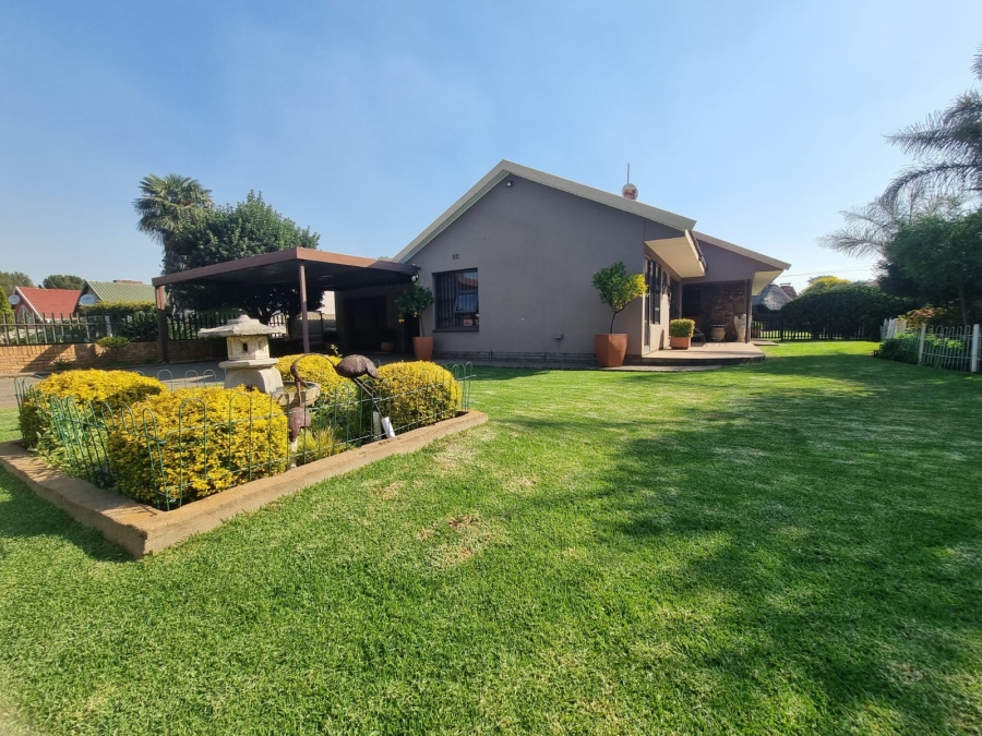 3 Bedroom Property for Sale in Arcon Park Gauteng