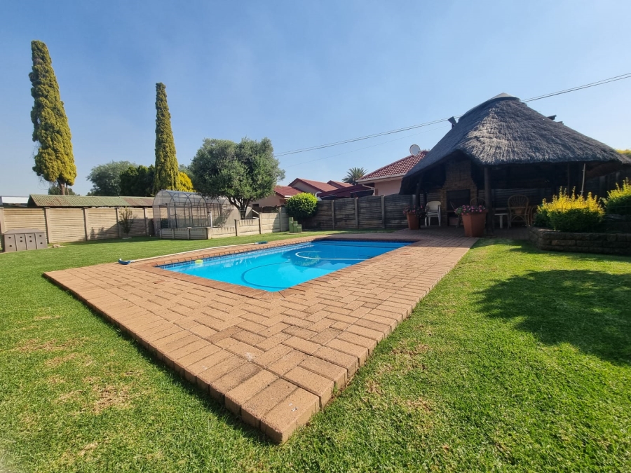 3 Bedroom Property for Sale in Arcon Park Gauteng