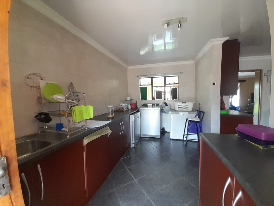 To Let 4 Bedroom Property for Rent in Vanderbijlpark SE 4 Gauteng