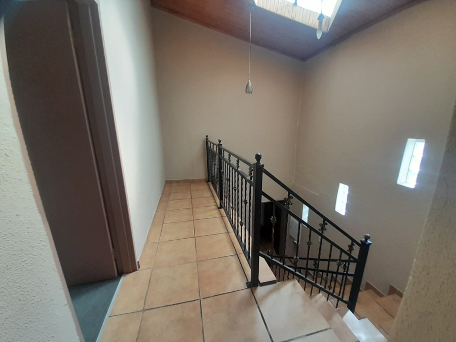 To Let 4 Bedroom Property for Rent in Vanderbijlpark SE 4 Gauteng