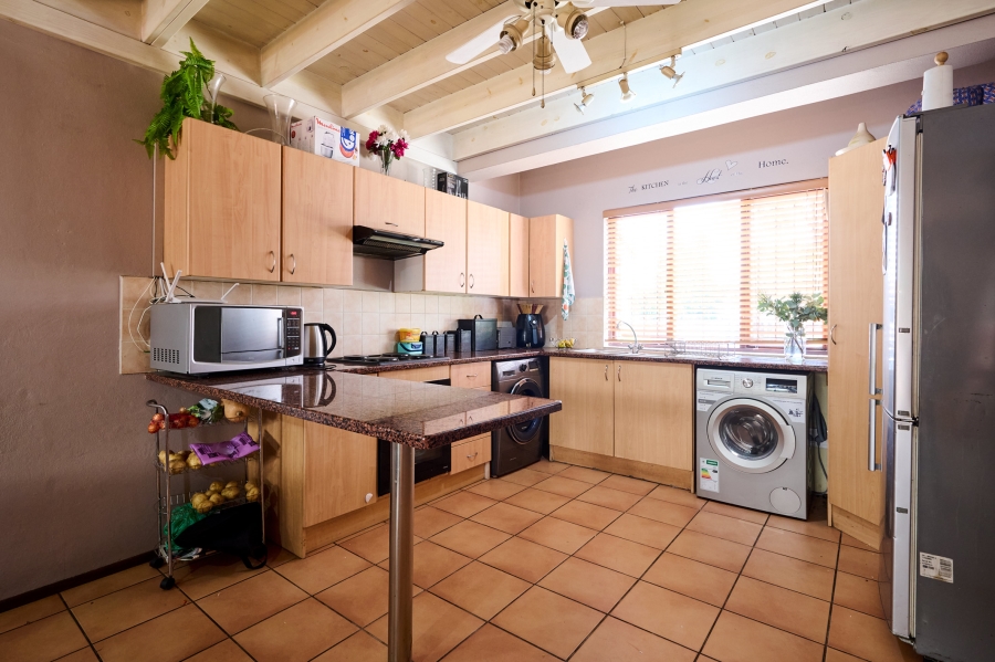 3 Bedroom Property for Sale in Halfway Gardens Gauteng