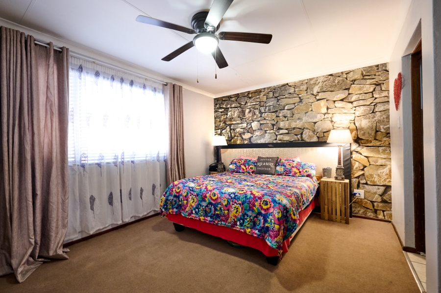 3 Bedroom Property for Sale in Halfway Gardens Gauteng