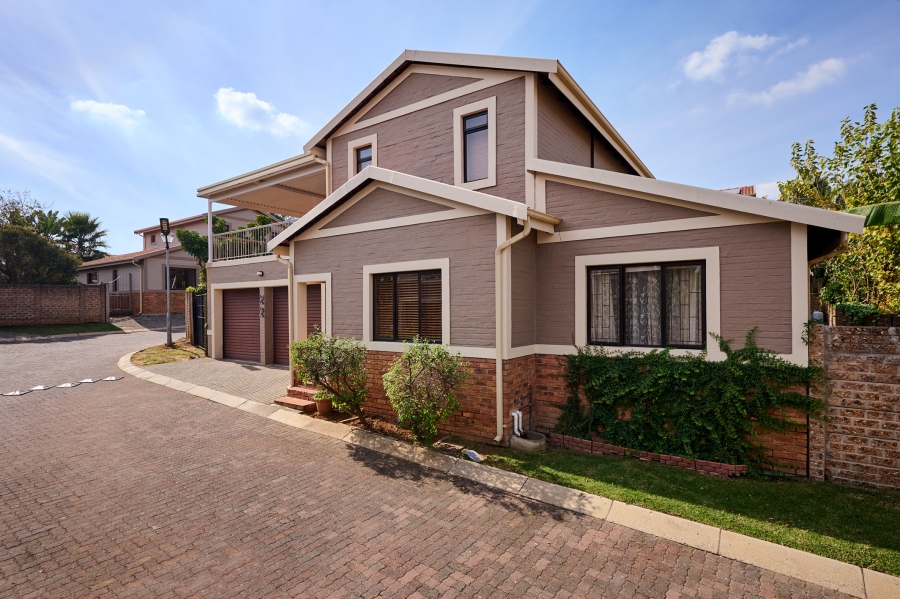 3 Bedroom Property for Sale in Halfway Gardens Gauteng