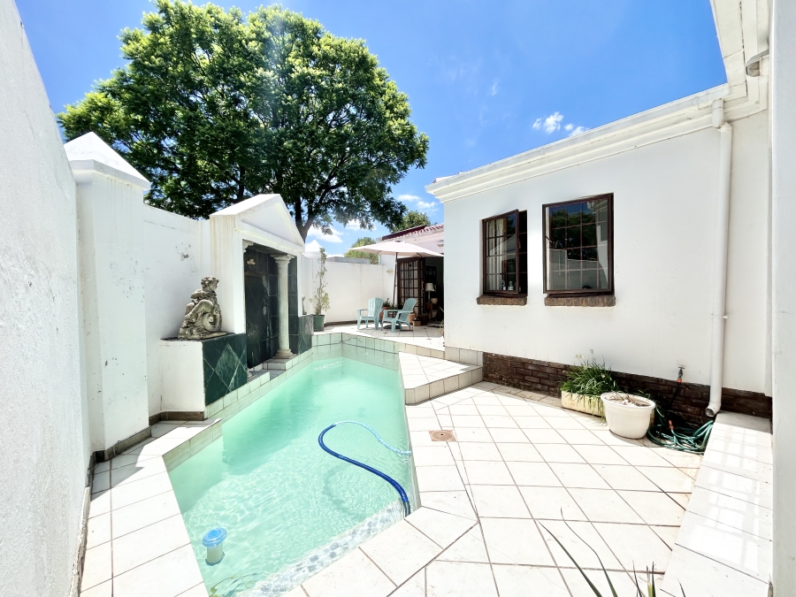 To Let 4 Bedroom Property for Rent in Halfway Gardens Gauteng