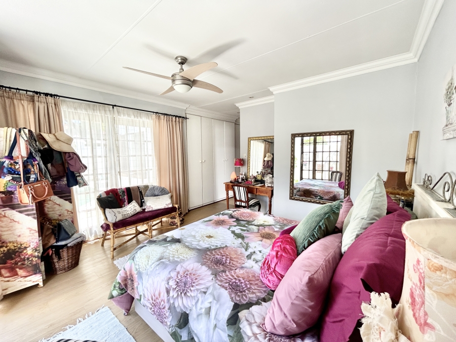 To Let 4 Bedroom Property for Rent in Halfway Gardens Gauteng