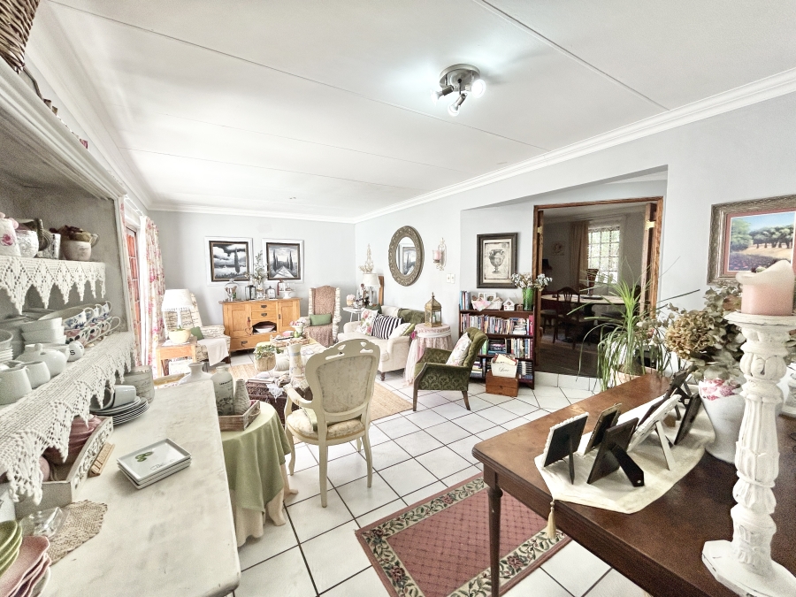 To Let 4 Bedroom Property for Rent in Halfway Gardens Gauteng