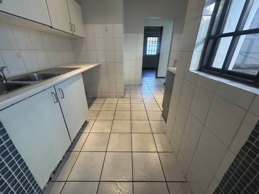 To Let 4 Bedroom Property for Rent in Halfway Gardens Gauteng