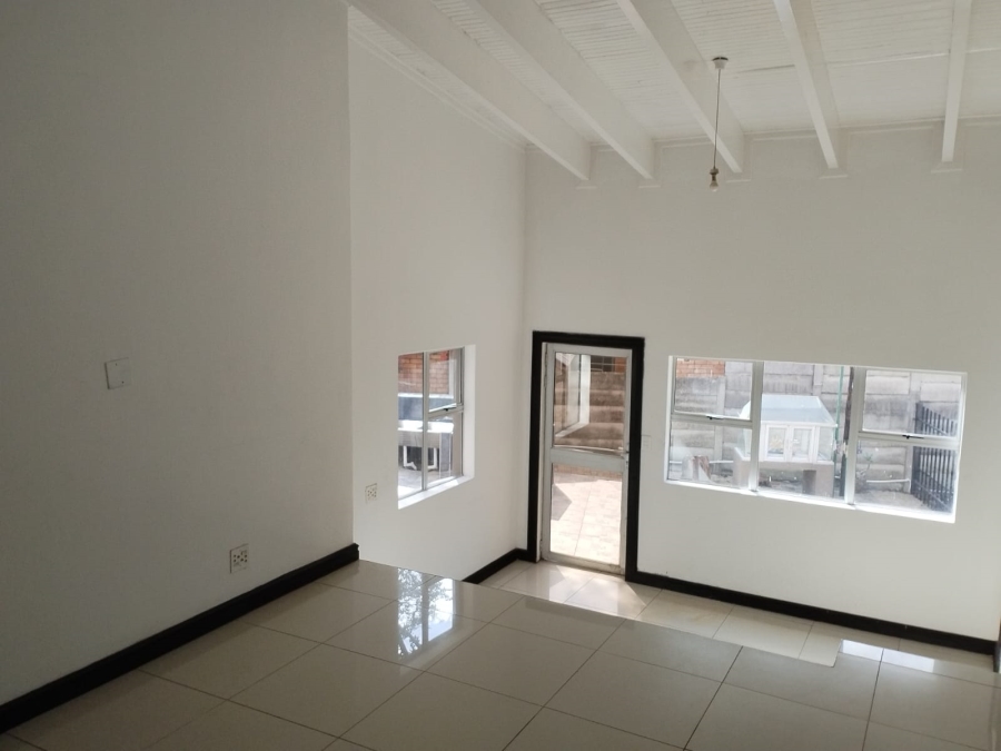 5 Bedroom Property for Sale in Westdene Gauteng