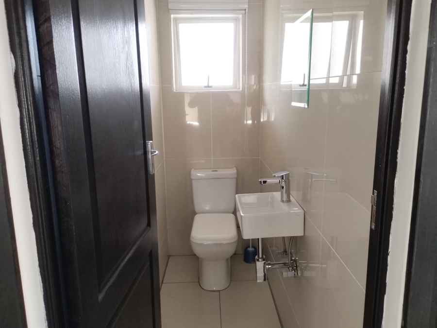 5 Bedroom Property for Sale in Westdene Gauteng