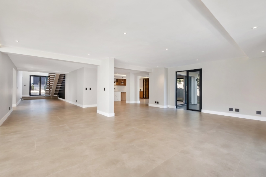 To Let 4 Bedroom Property for Rent in Morningside Gauteng