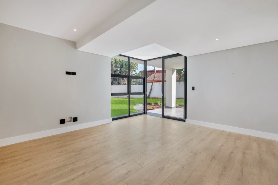 To Let 4 Bedroom Property for Rent in Morningside Gauteng