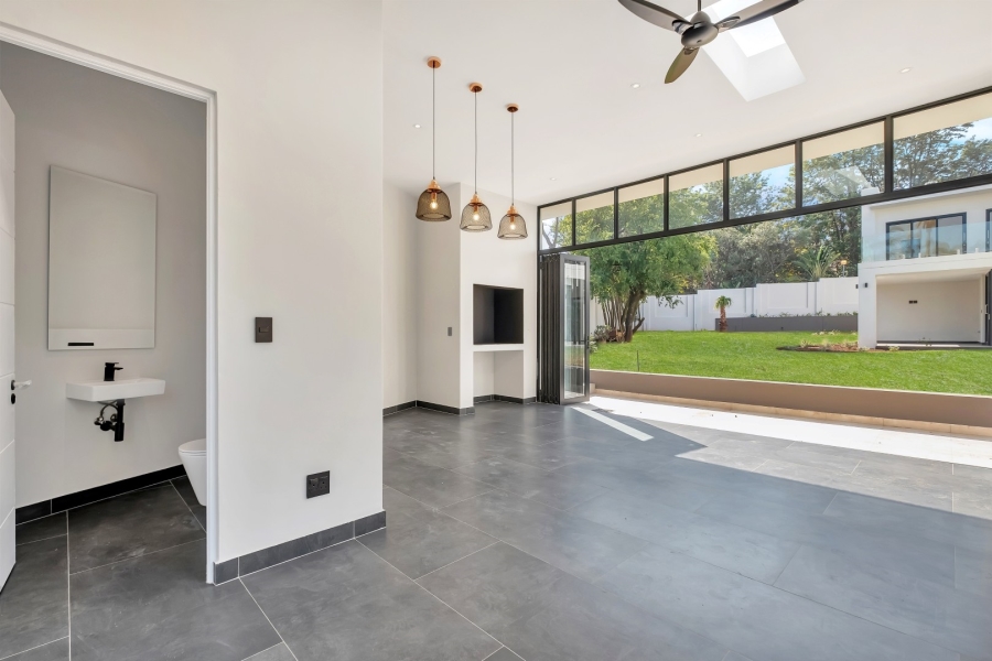 To Let 4 Bedroom Property for Rent in Morningside Gauteng