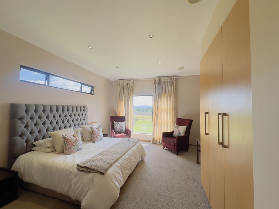 6 Bedroom Property for Sale in Blue Saddle Ranches Gauteng