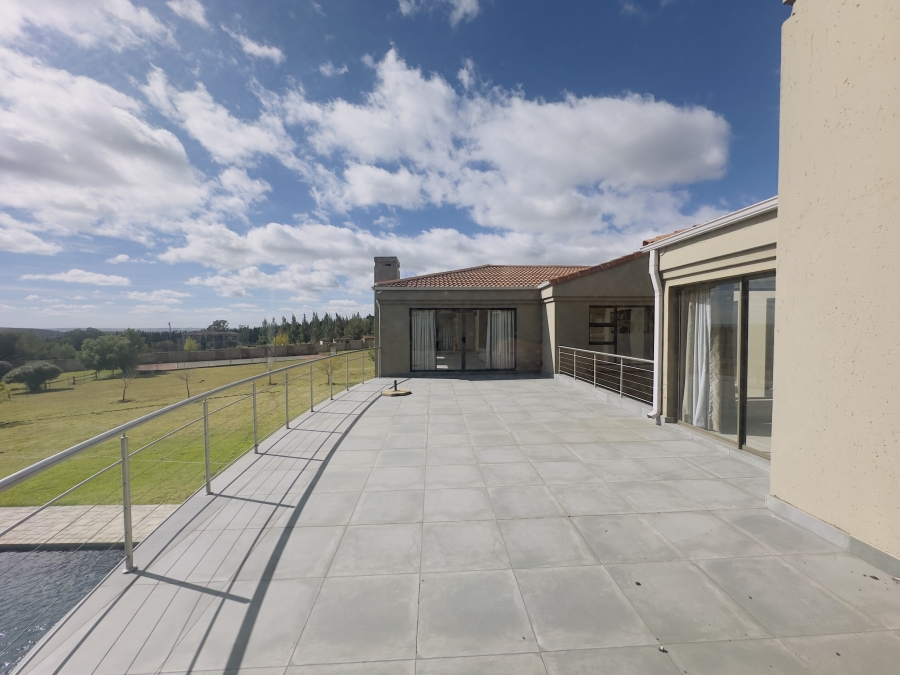 6 Bedroom Property for Sale in Blue Saddle Ranches Gauteng