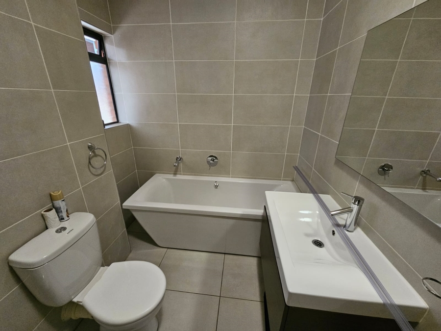 3 Bedroom Property for Sale in Bartlett Gauteng