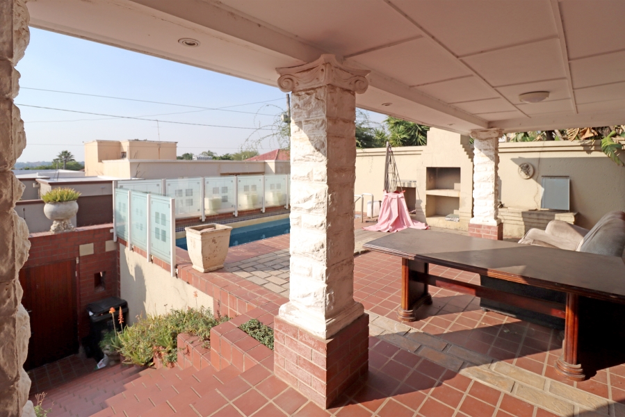 2 Bedroom Property for Sale in Orange Grove Gauteng