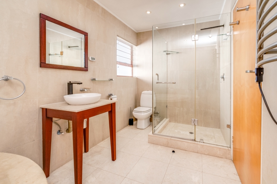 3 Bedroom Property for Sale in Woodmead Gauteng