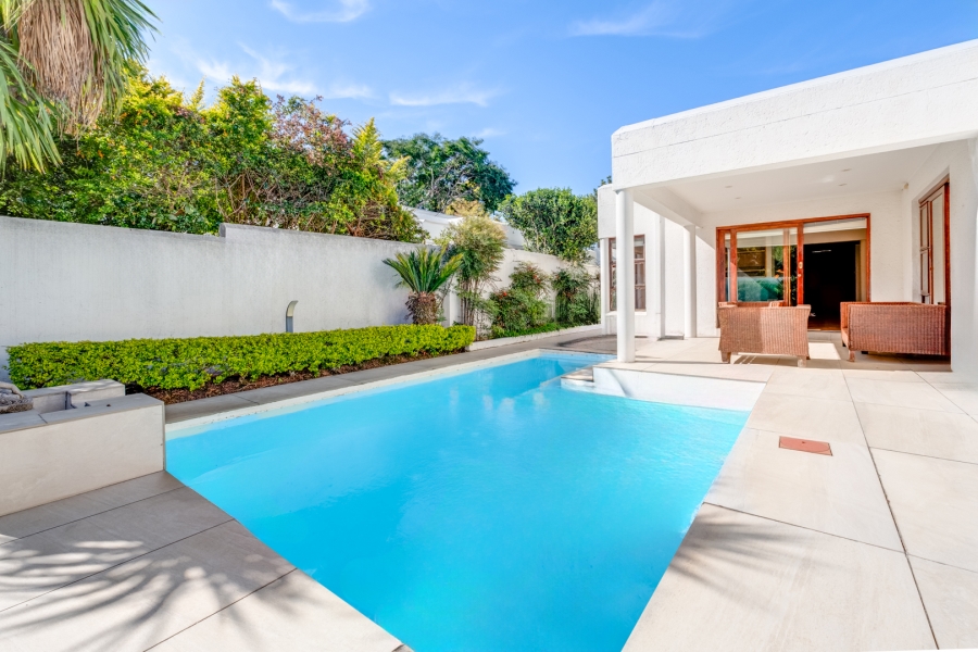 3 Bedroom Property for Sale in Woodmead Gauteng