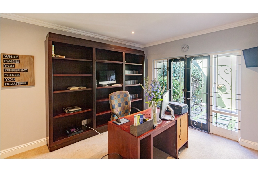 3 Bedroom Property for Sale in Parkhurst Gauteng