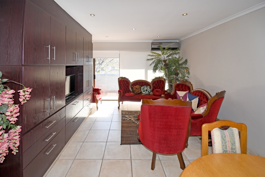 2 Bedroom Property for Sale in Buccleuch Gauteng