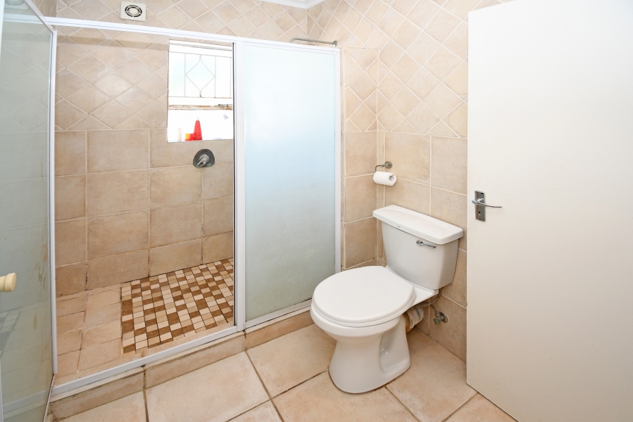 2 Bedroom Property for Sale in Buccleuch Gauteng