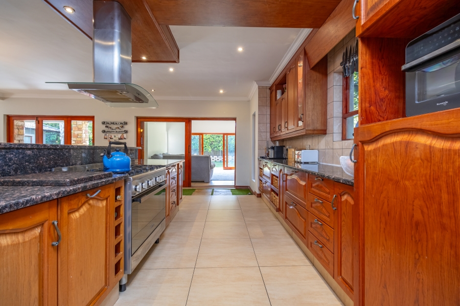6 Bedroom Property for Sale in Fourways Gauteng
