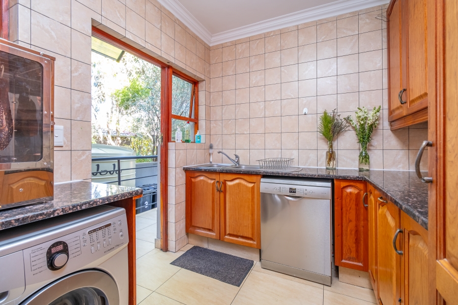 6 Bedroom Property for Sale in Fourways Gauteng
