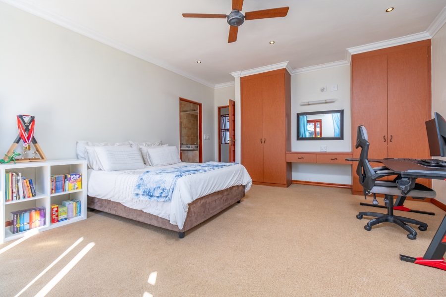 6 Bedroom Property for Sale in Fourways Gauteng